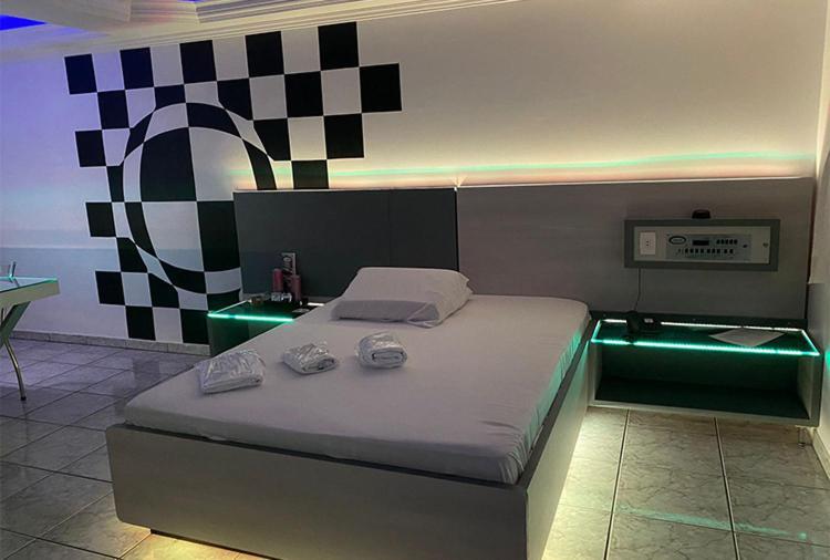 Motel 2000 Гуарульюс Номер фото